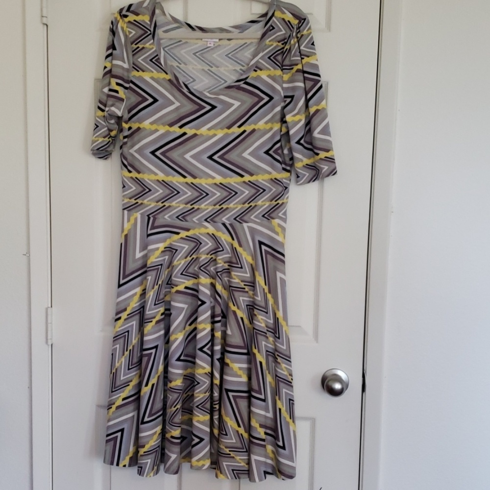 XL Lularoe Nicole